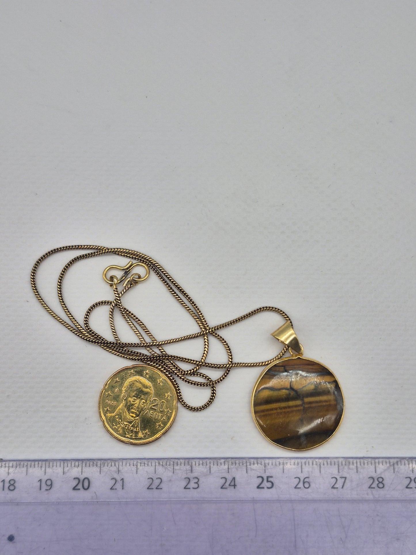 Tiger's Eye Crystal Roud Brass Necklace