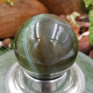 Green Agate Sphere: Crystal Healing, Divination Tool (5cm)