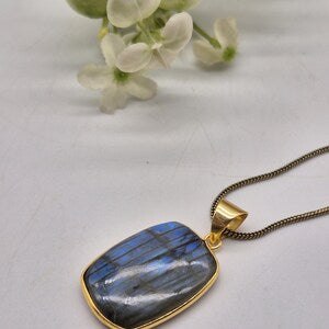 Labradorite Brass Pendant Necklace: Mystical Crystal Jewelry