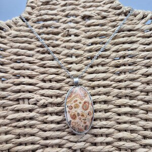 Υψηλής ποιότητας Κρυστάλλινο Jasper Leopard Κολιέ Cabochon Ασημένιο 925 Bezel μενταγιόν