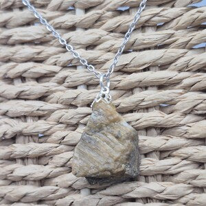 Φυσικό κίτρινο τραχύ μάτι Tiger's Eye ατσάλινο κολιέ Θεραπευτικά κρύσταλλα αξεσουάρ Zodiac ορυκτή πέτρα