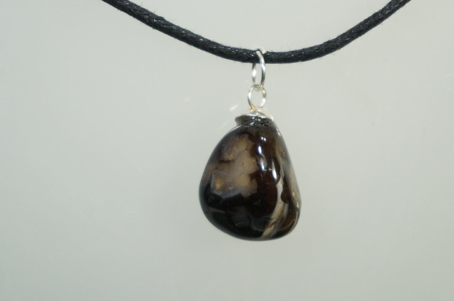 Natural Agate Black Necklace Healing Crystal Accessories Zodiac Mineral Stone
