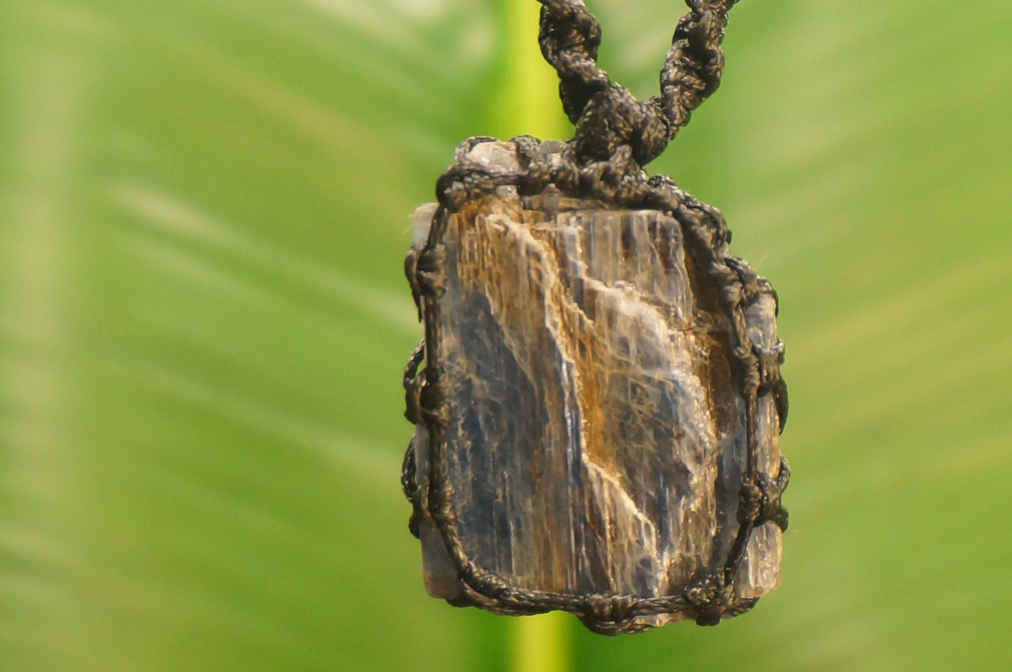 Natural Kyanite Rough Blue Blade Makrame Crystal Necklace Mineral Healing Wrapped Stone