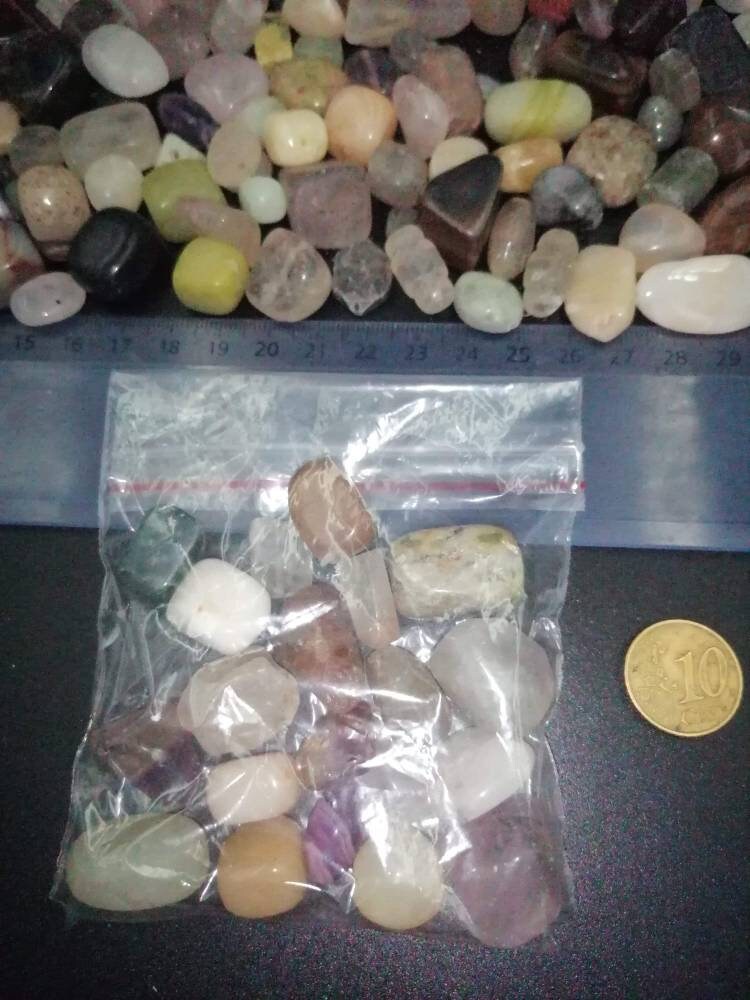 MixedColour Crystal stones pierced (with hole)-Healing Gemstone-New Age Polished Semi-Precious Rocks for DIY Jewelry Making Bulk