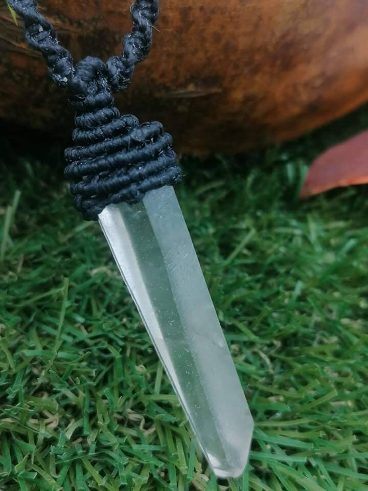 Quartz Crystal Rough Mineral Stone Brazilian Crystal Healing Makrame Wrapped Necklace Protetion Gift Accessories