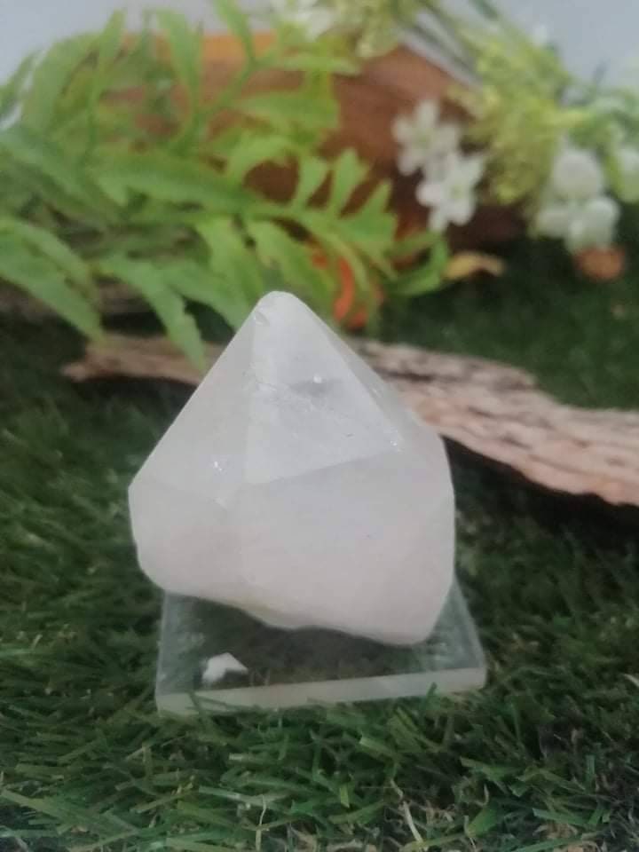 Crystal quartz collection quartz exagon Stone Spirit Healing Power Gift Decoration Protection