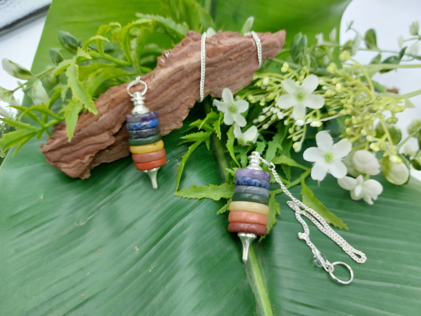 Chakra Pendulum, Crystal Pendulum, Dowsing Pendulum, Divination Crystal