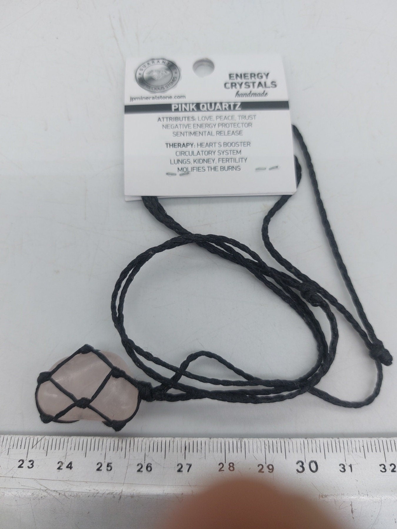 Makramee-Halskette aus poliertem Rosenquarz-Kristall