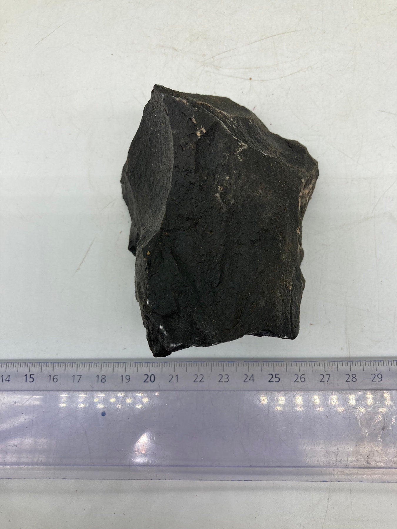 Natural Raw Black Jasper Piece - Σταθερότητα - Προστασία - Γείωση