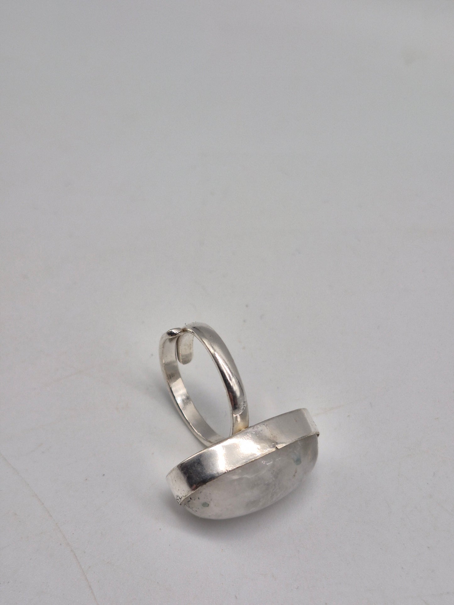 Rainbow Moonstone Adjustable Ring – Silver Plated Cabochon Iridescent Healing Crystal Jewelry