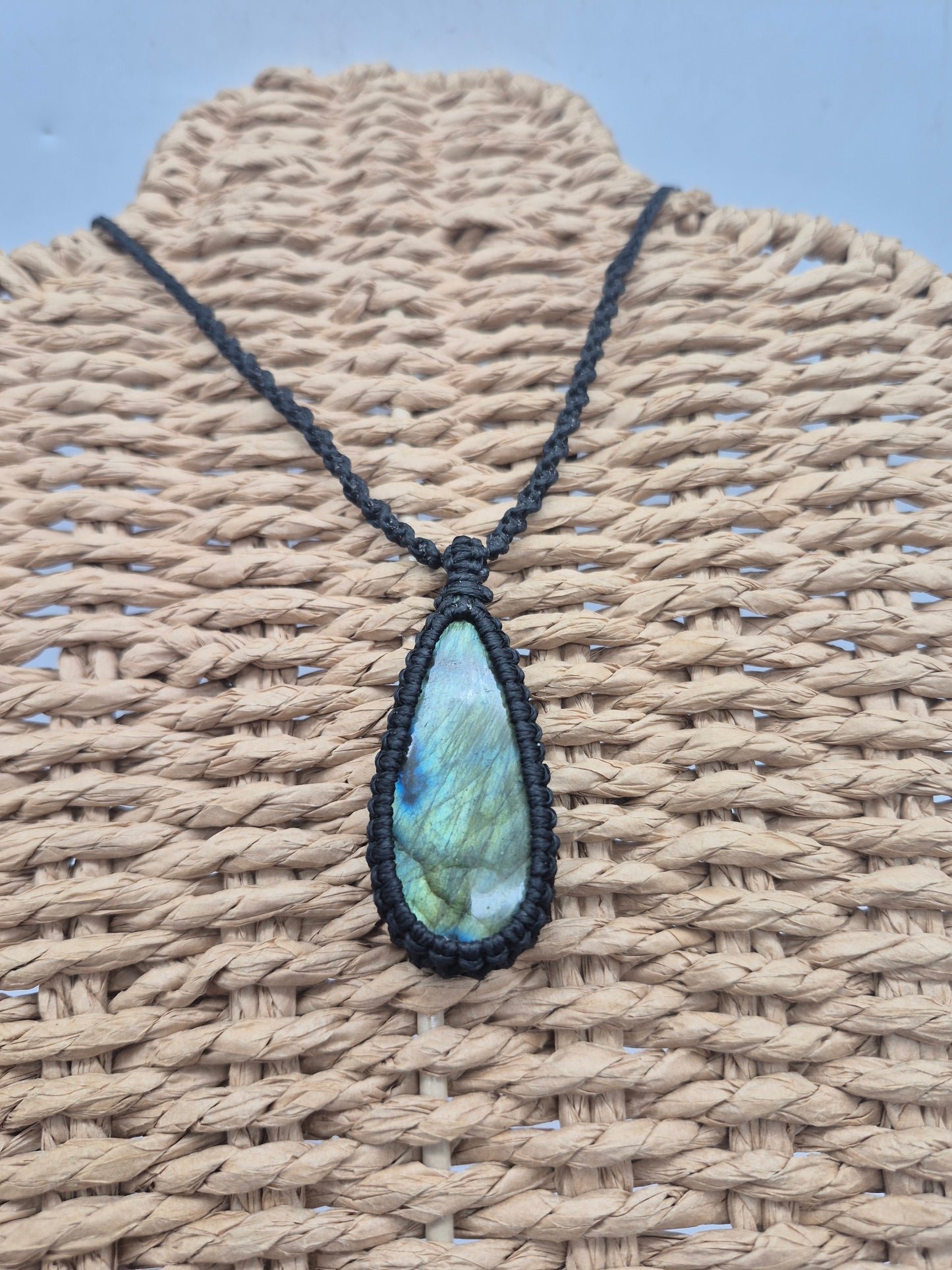 Labradorite Macrame Pendant Necklace Cabochon