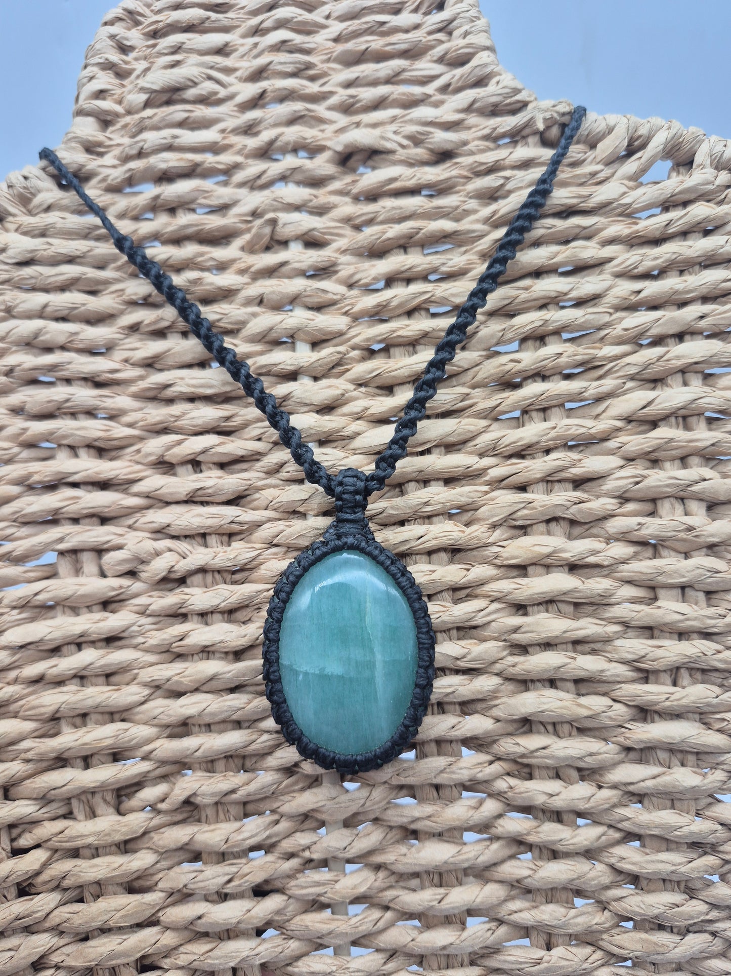 Green Aventurine Macrame Necklace: Lucky Crystal Healing Stone