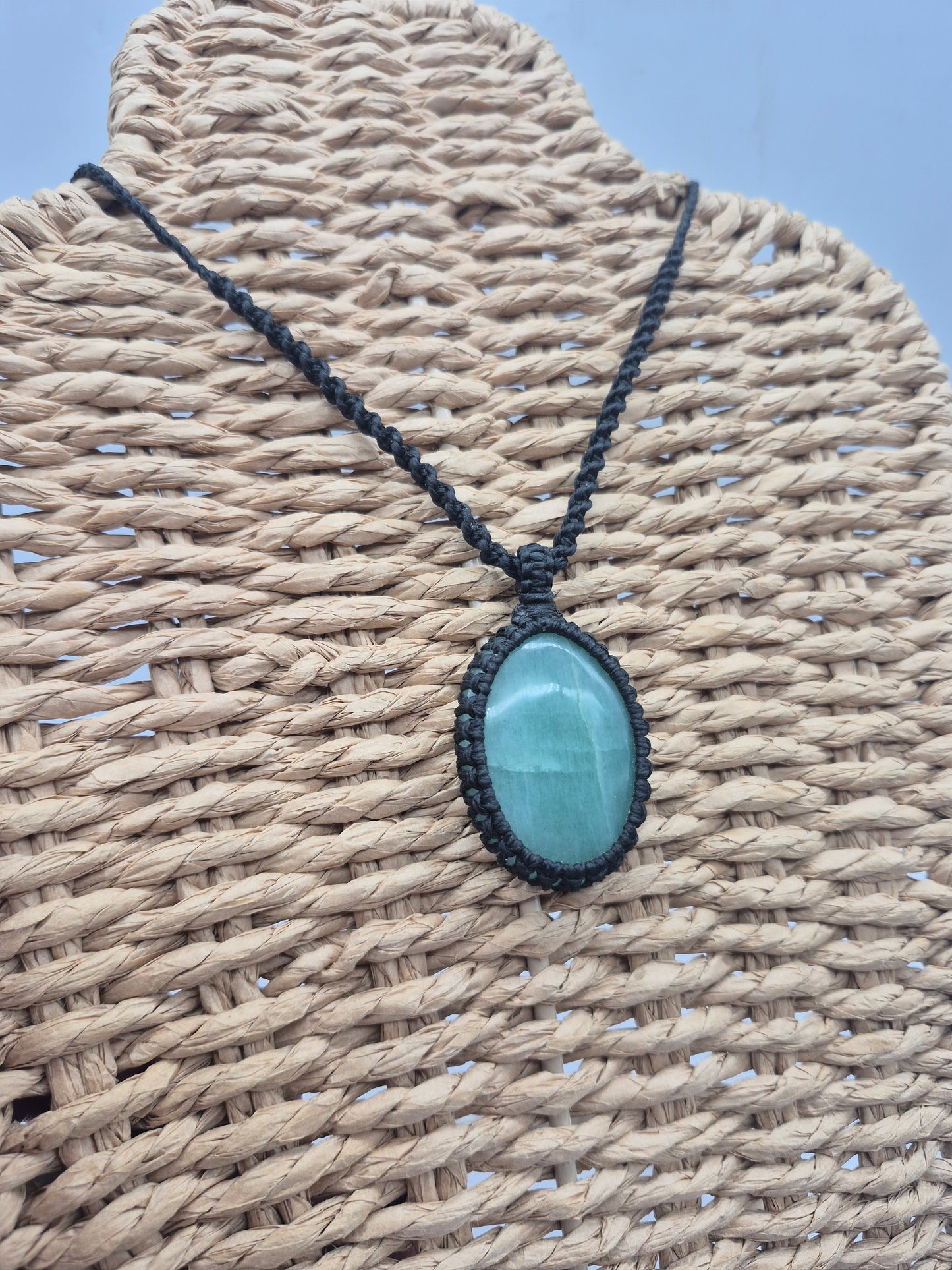 Green Aventurine Macrame Necklace: Lucky Crystal Healing Stone