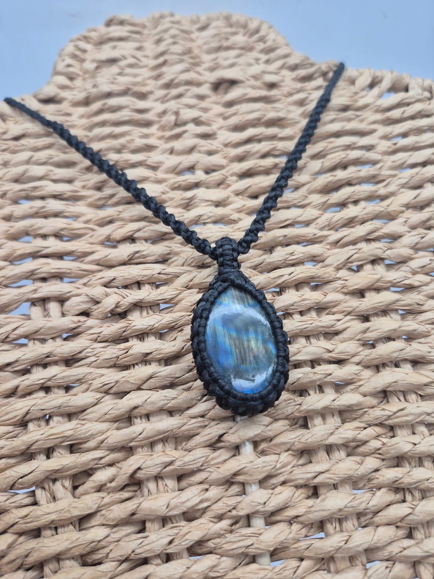 Labradorite Macrame Pendant Necklace Cabochon