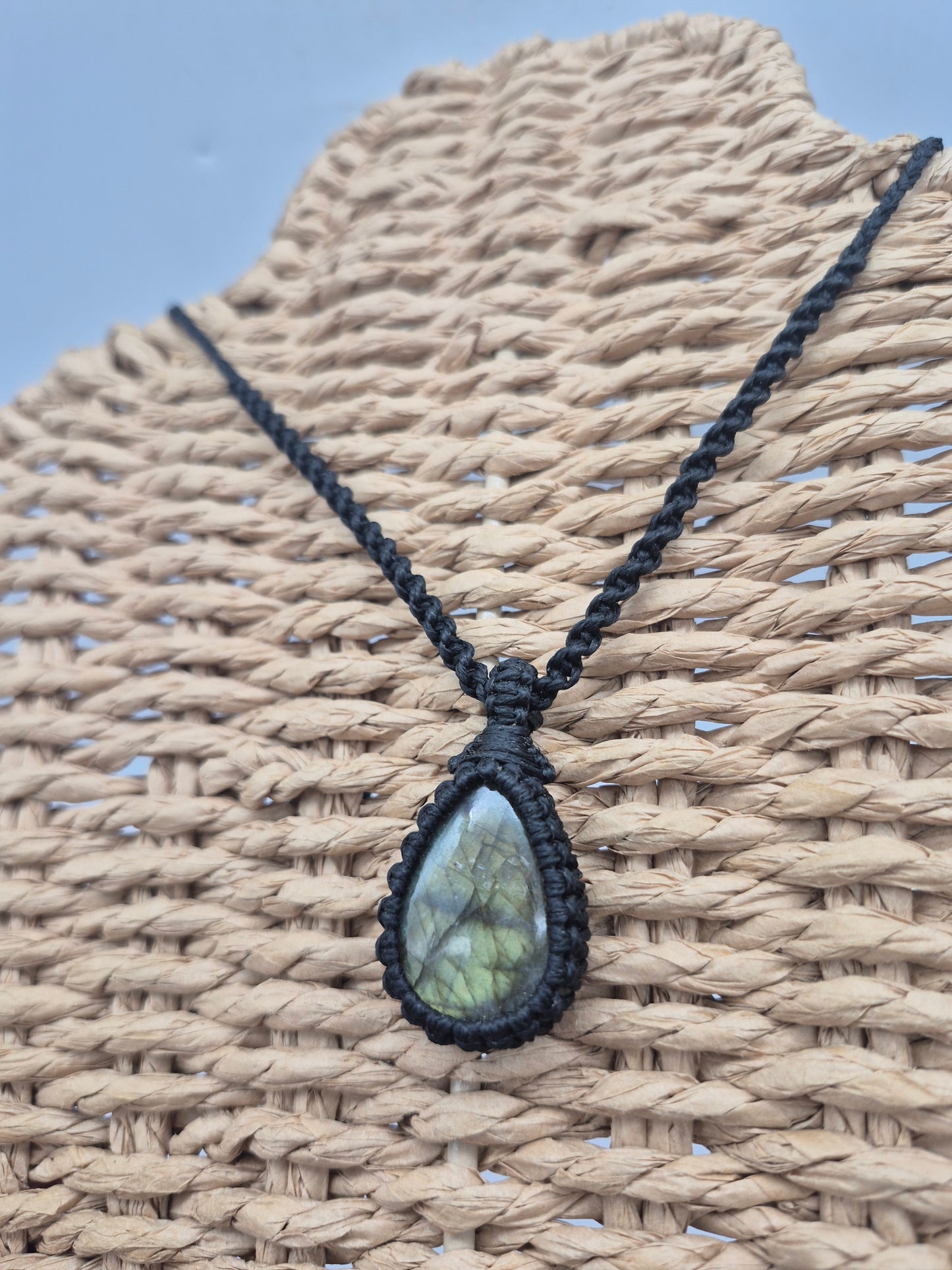 Labradorite Macrame Pendant Necklace Cabochon