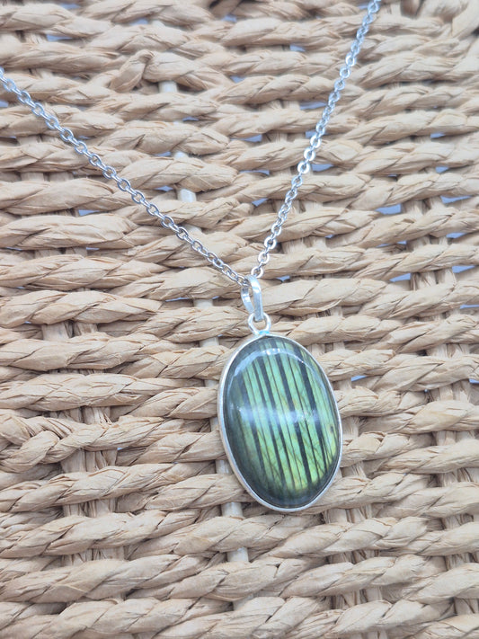 Labradorite Oval Shaped Silver 925 Necklace with Steel Chain