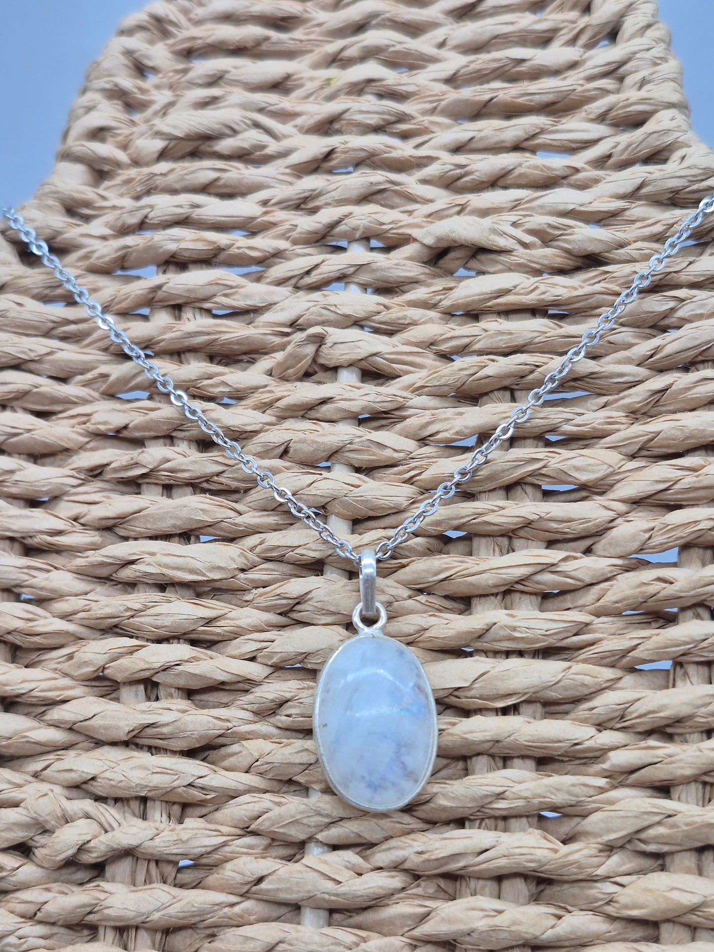Moonstone Silver 925 Necklace Oval Shaped – Minimalist Moonstone Pendant with Stainless Steel Chain