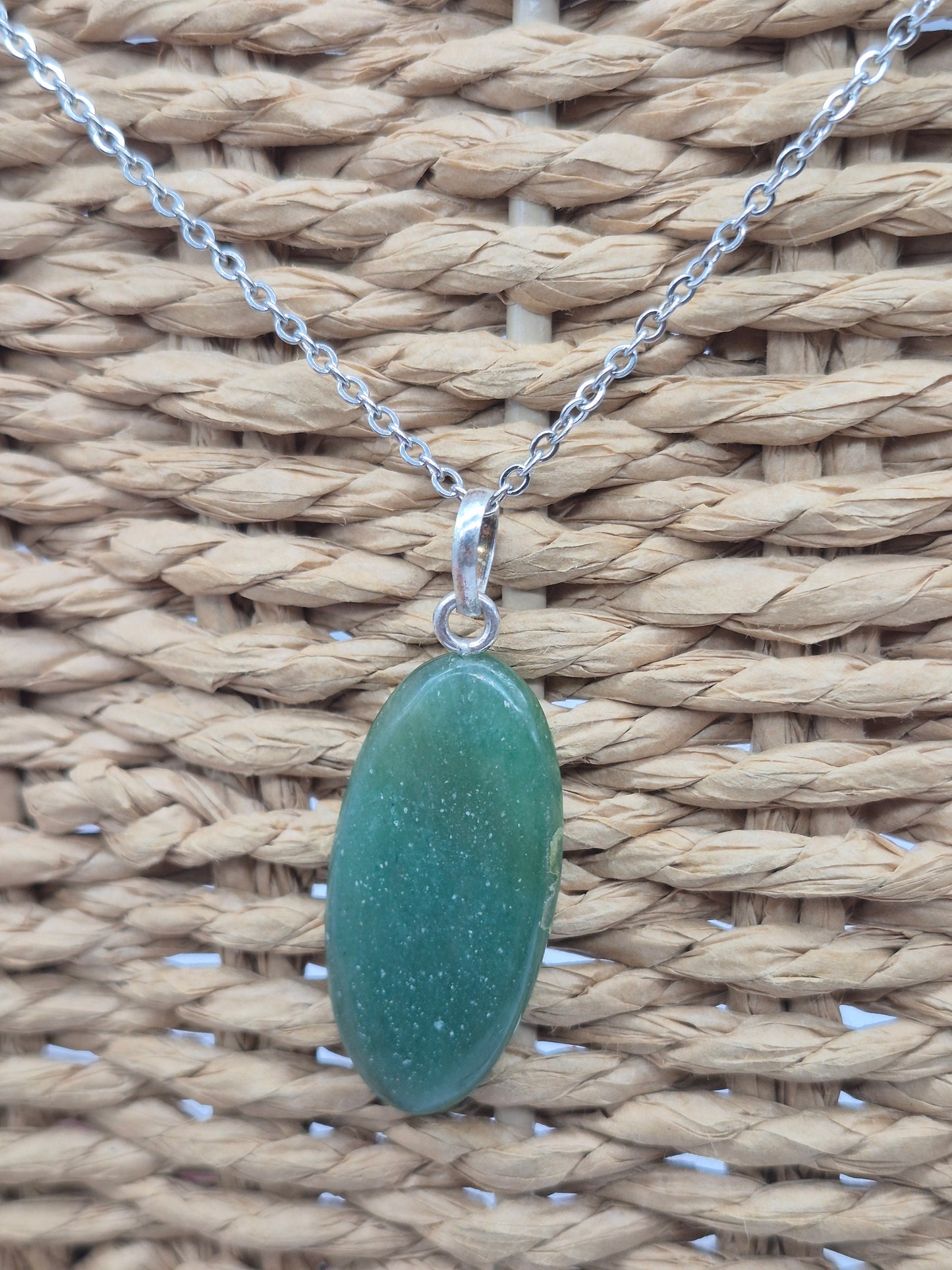 Green Aventurine Necklace – Crystal Pendant with Stainless Steel ChaiN, Silver Hoop