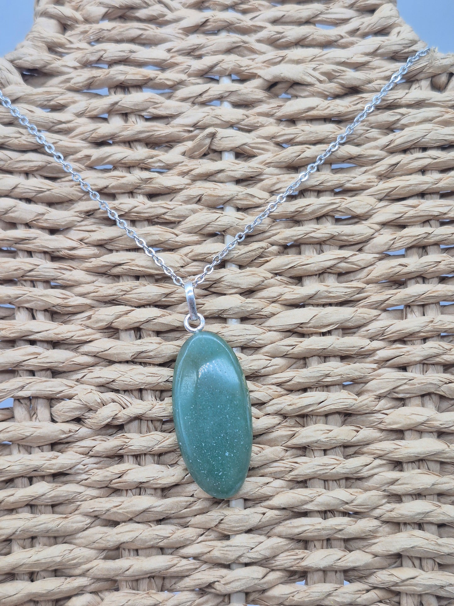 Green Aventurine Necklace – Crystal Pendant with Stainless Steel ChaiN, Silver Hoop