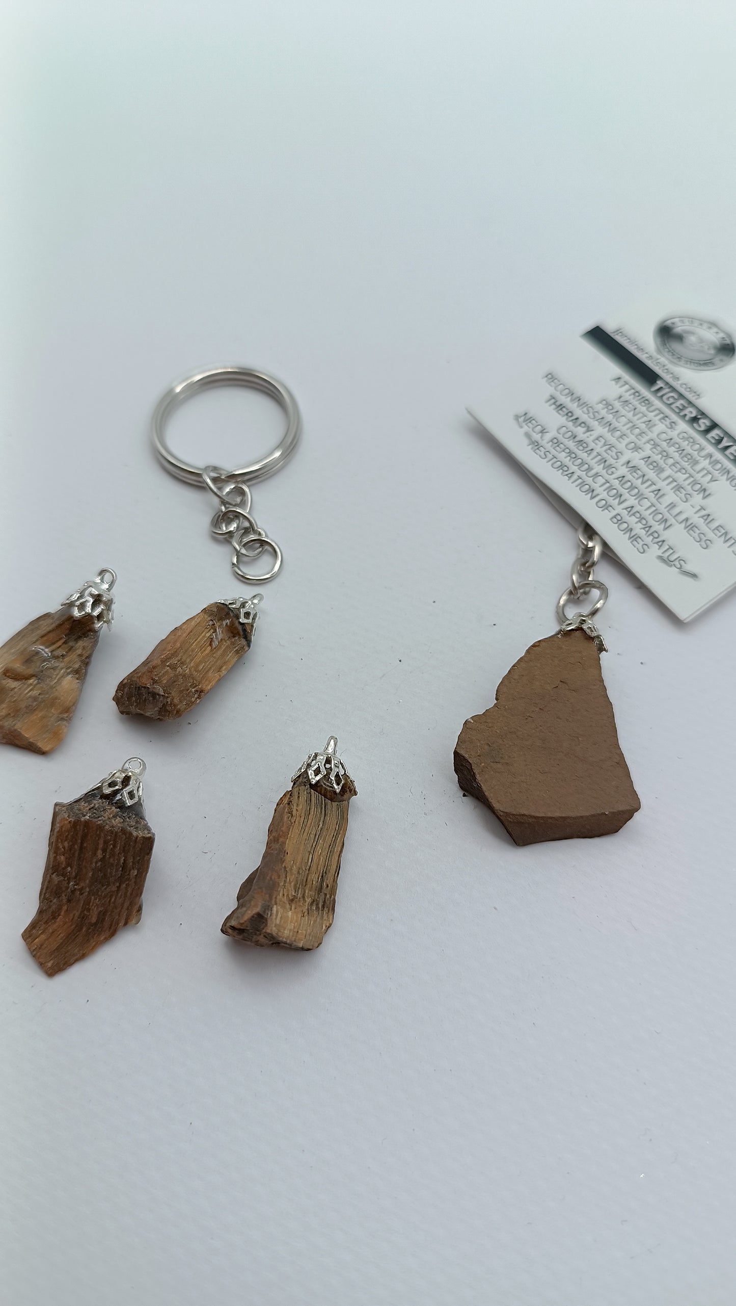 Natural Tiger's Eye Crystal Keychain