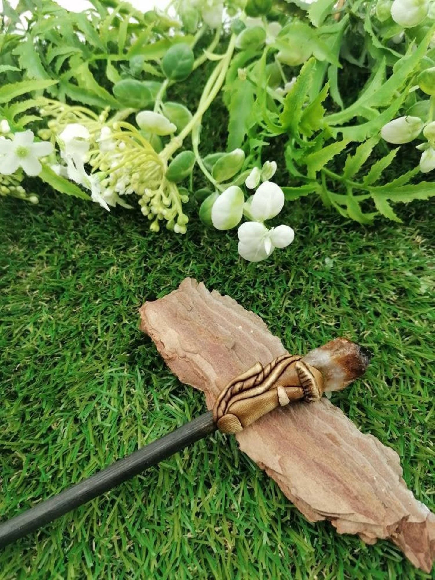 Natural Citrine Crystal Wand: Fairy Wizard Healing Stone