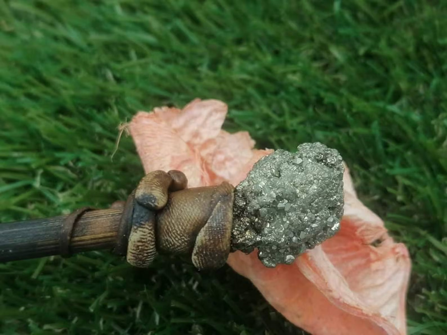 Natural Pyrite Crystal Wand Healing Stone, Zodiac Mineral