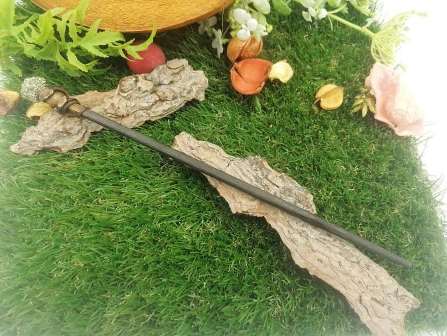 Natural Pyrite Crystal Wand Healing Stone, Zodiac Mineral