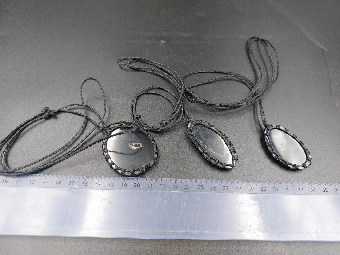 Κρύσταλλο χαλαζία Τραχιά ορυκτή πέτρα Brazilian Crystal Healing Makrame τυλιγμένο κολιέ Αξεσουάρ δώρου