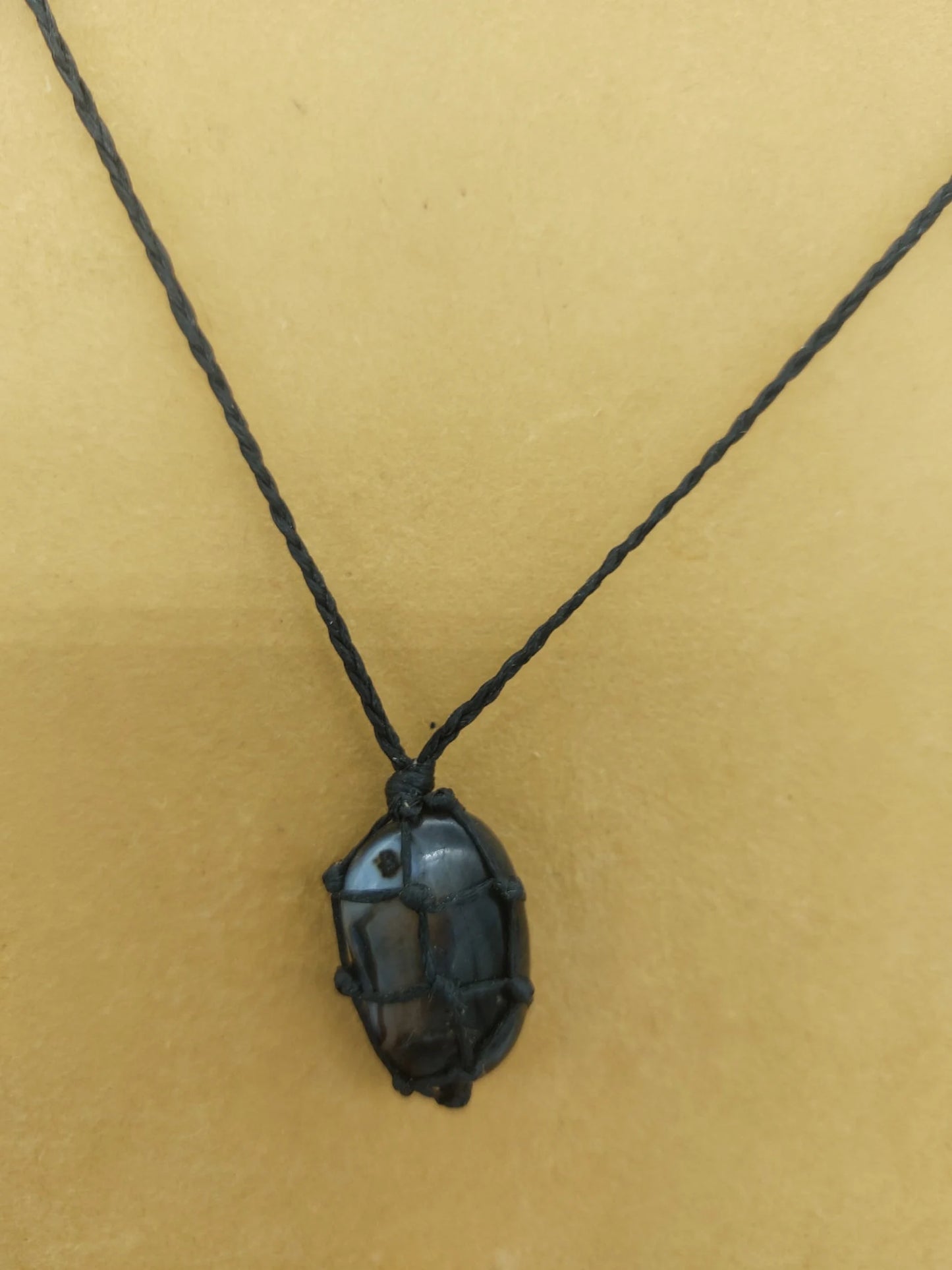 Natural Polished Agate Macrame Wrapped Necklace - Protection Gift