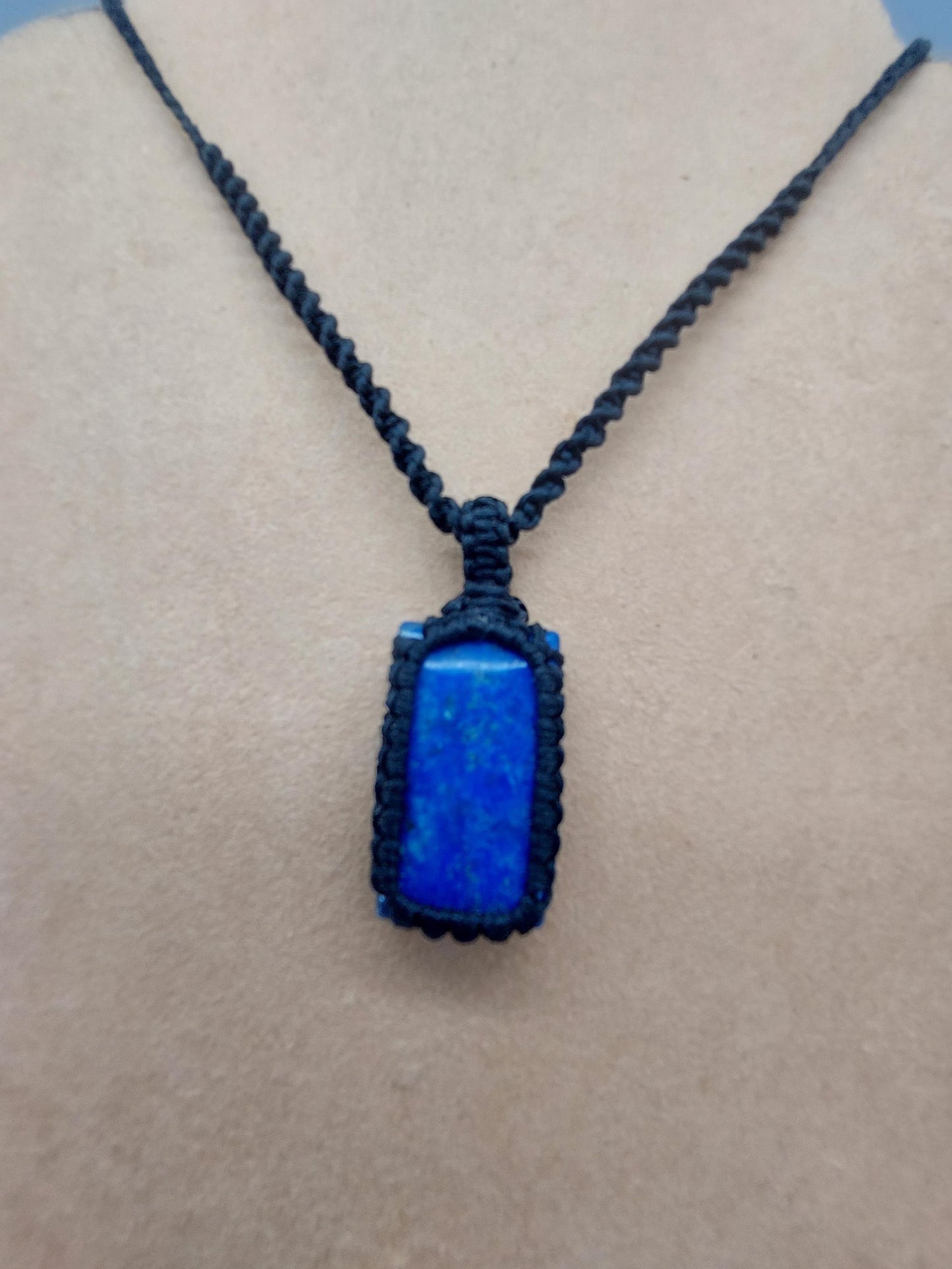 Lapis Lazuli Macrame Necklace: Woven Blue Gemstone Pendant