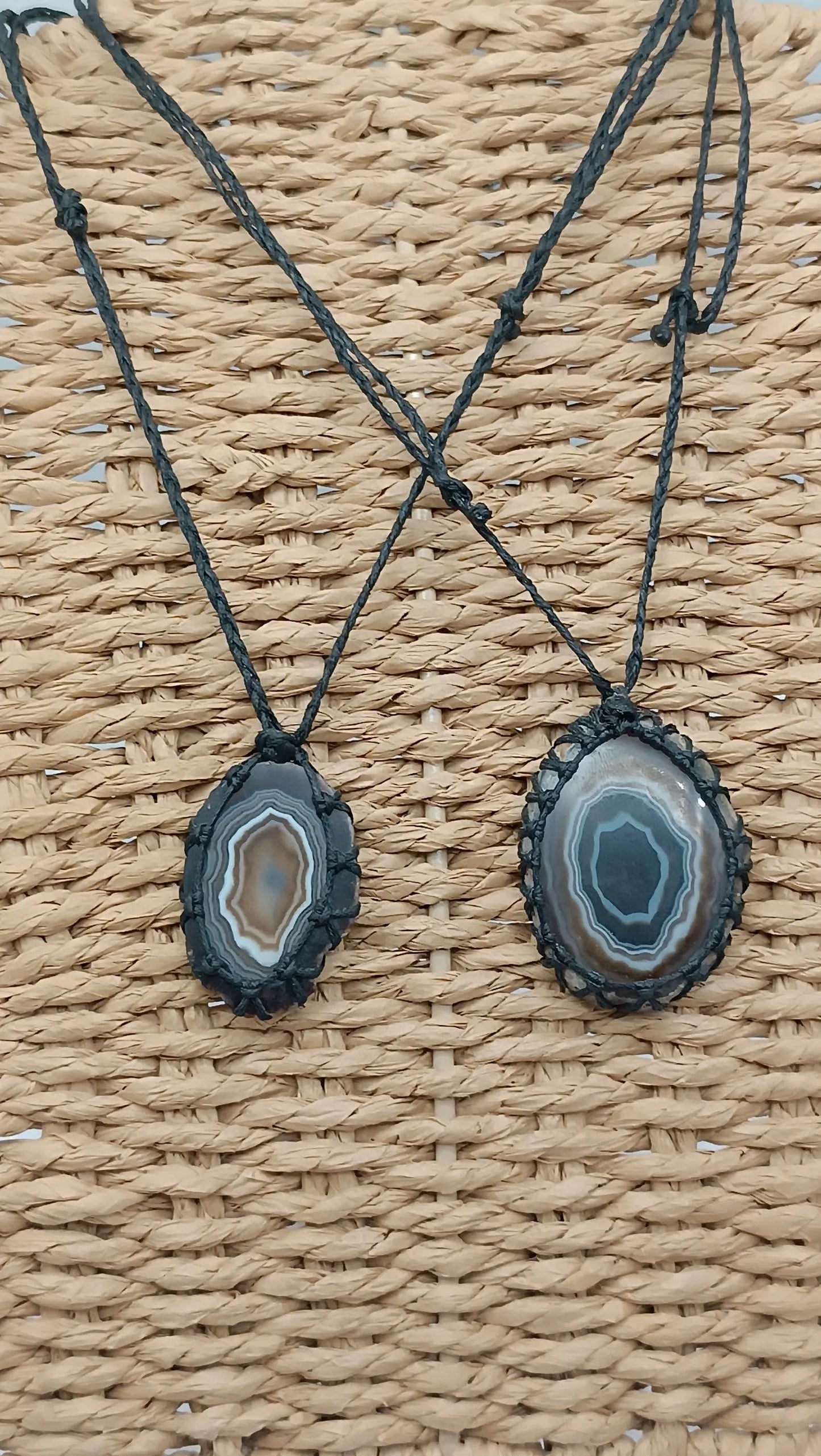 Κρύσταλλο χαλαζία Τραχιά ορυκτή πέτρα Brazilian Crystal Healing Makrame τυλιγμένο κολιέ Αξεσουάρ δώρου