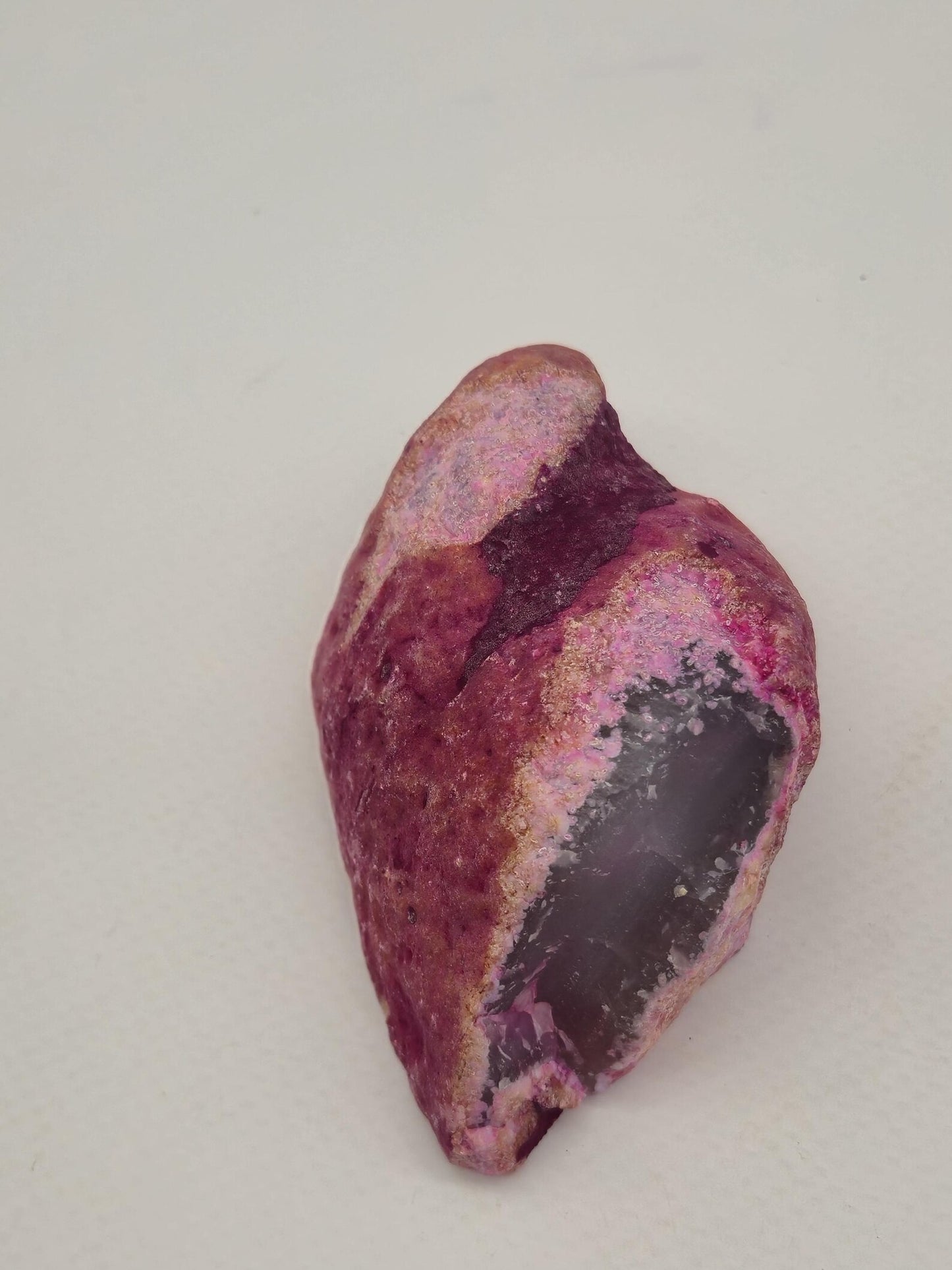 Pink Geode Agate with Crystal Quartz Cave - 169 gr