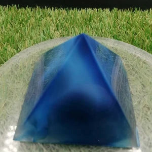 Beautiful Agate Pyramid, Reiki Healing Crystal, Gift Idea.