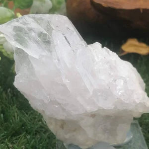 Quartz Rough Crystal, Mineral Specimen, Starter Pack Stone, Spirit Healing Power Gift Decoration Protection Mineral