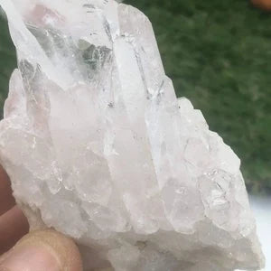 Quartz Rough Crystal, Mineral Specimen, Starter Pack Stone, Spirit Healing Power Gift Decoration Protection Mineral