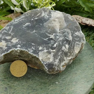 Rough Geody Mineral Agate - Healing - Protection - Intuition