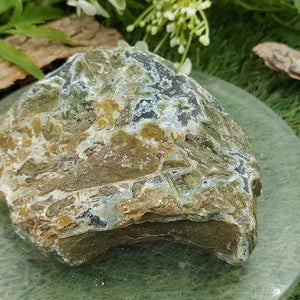 Rough Geody Mineral Agate - Healing - Protection - Intuition