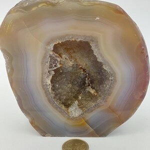 Natural Geode Agate with Quartz Cave - Amazing Collector's Piece - Extra Quality Mineral