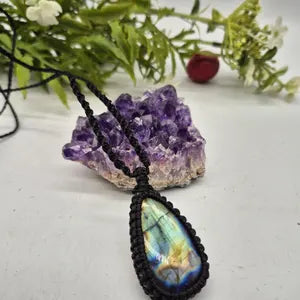 Labradorite Macrame Necklace, Flashy Gemstone Necklace for Men and Women