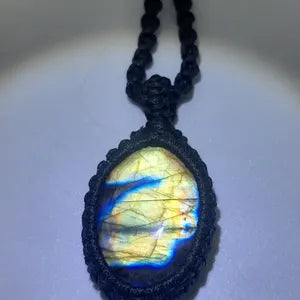 Rainbow Labradorite Handmade Wrapped Macrame Necklace - Healing Stone - Gift Idea - Protection