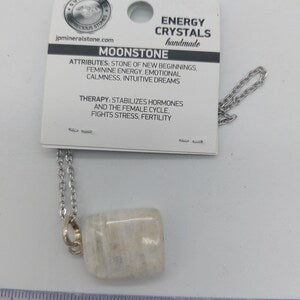 Moonstone Chain Necklace, White Crystal Layering Necklace, Gemstone Necklace for Men and Women, Magic Natural Crystal Pendant