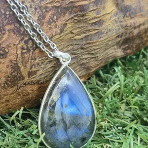 Blue Labradorite Silver Bezel Necklace with Steel Chain