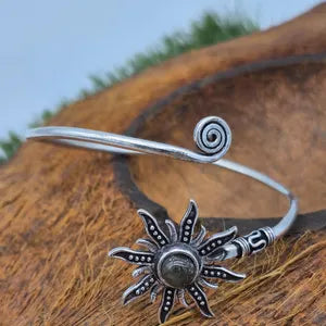 Labradorite Cuff Bracelet – Silver Plated Adjustable Boho Cuff