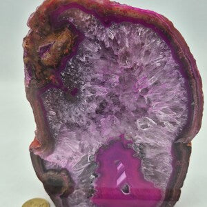 Self-Standing Fuchsia Agate Stone | Pink Agate Crystal Decor