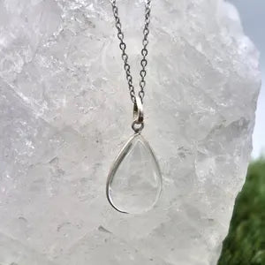 Clear Quartz Silver Bezel Necklace with Stainless Steel Chain