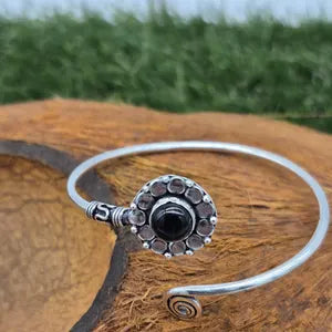 Black Tourmaline Silver-Plated Adjustable Boho Cuff Bracelet – Ethnic Gemstone Jewelry