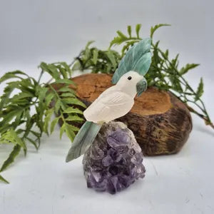 Rose Quartz Bird with Green Agate Feathers on Amethyst Cluster Base – Gemstone Bird Figurine, Crystal Animal Sculpture