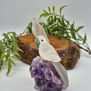 Quartz Carved Bird on Amethst Cluster Base Agate Plum and Tail, Gemstone Vintage Parrot Bird Sculpture Figurine