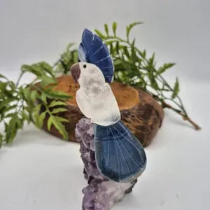 Quartz Carved Bird on Amethst Cluster Base Blue Agate Plum and Tail, Gemstone Vintage Parrot Bird Sculpture Figurine