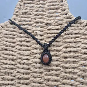 Carnelian Macrame Pendant Necklace – Energy & Motivation